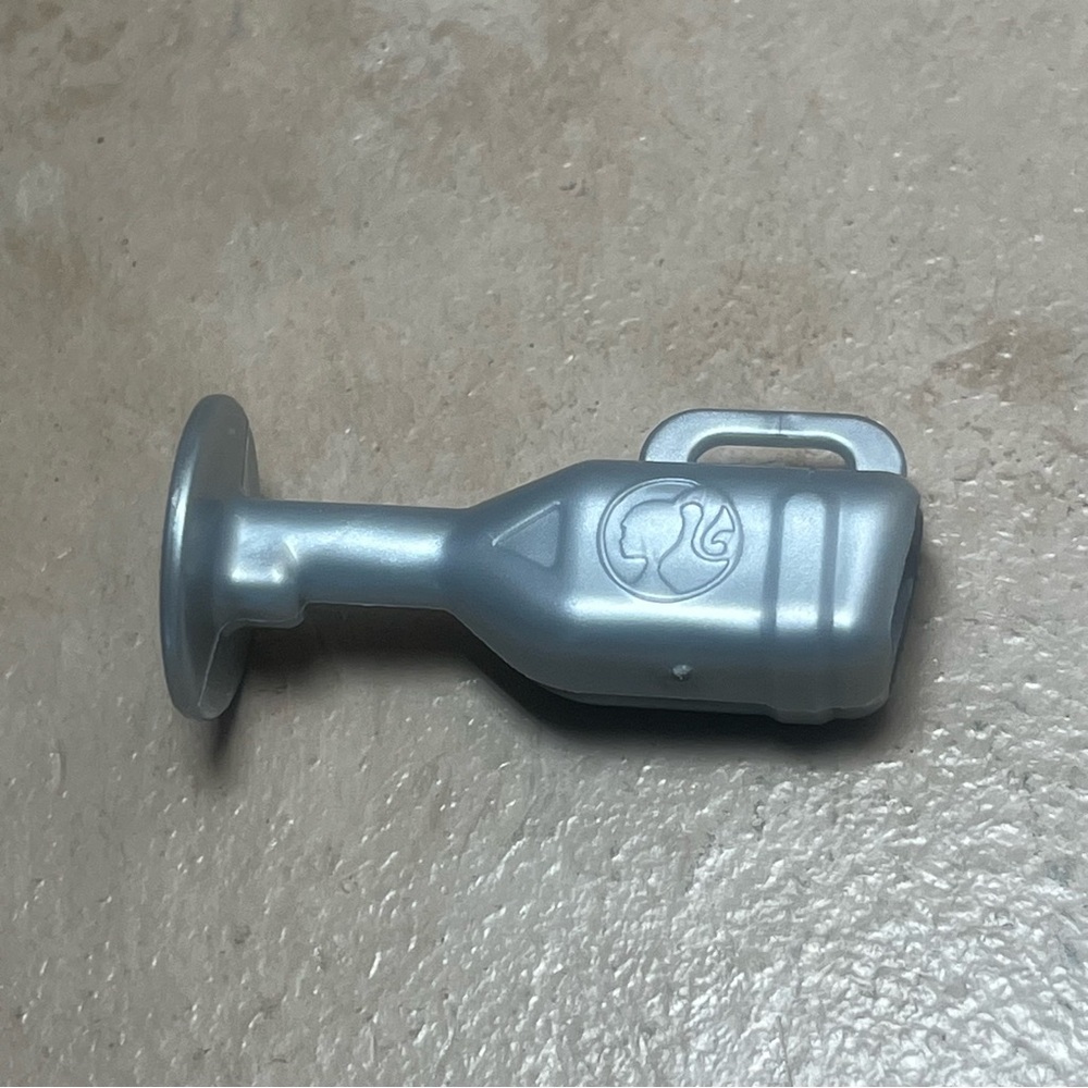 Barbie doll cast cutter saw ponytail logo accessory fast cast clinic hospital